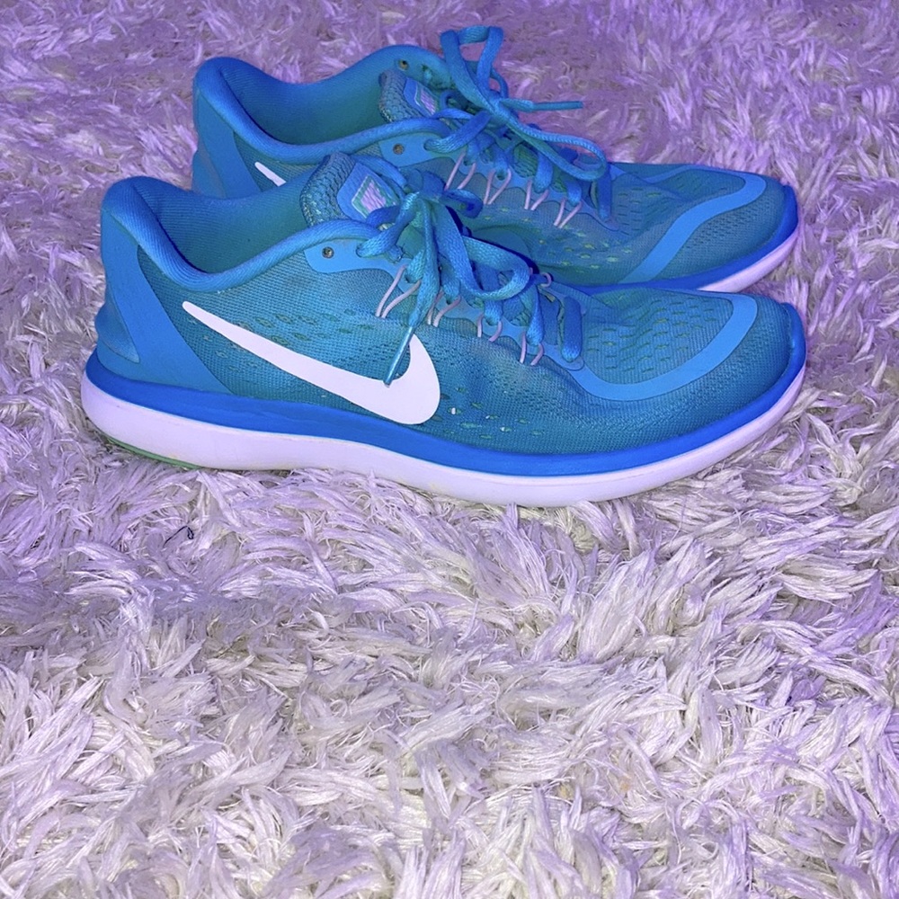 Nike shoes
